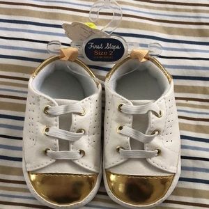Baby girl gold sneakers